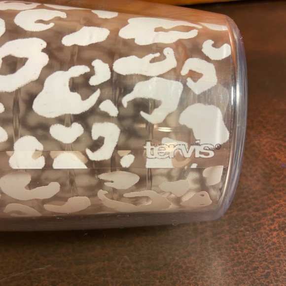 Tervis Tumbler. - Picture 3 of 4